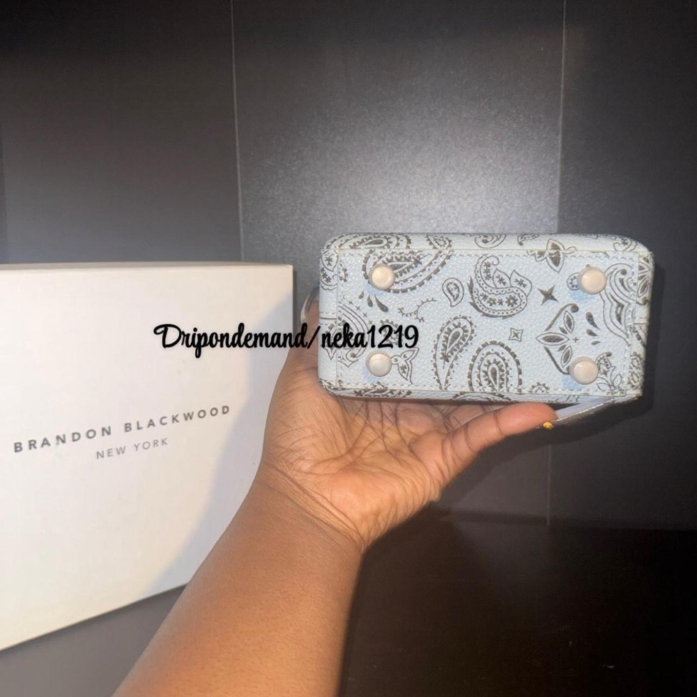 Brandon Blackwood Mini Kendrick Trunk- Powder Blue Bandana - Picture 7 of 9
